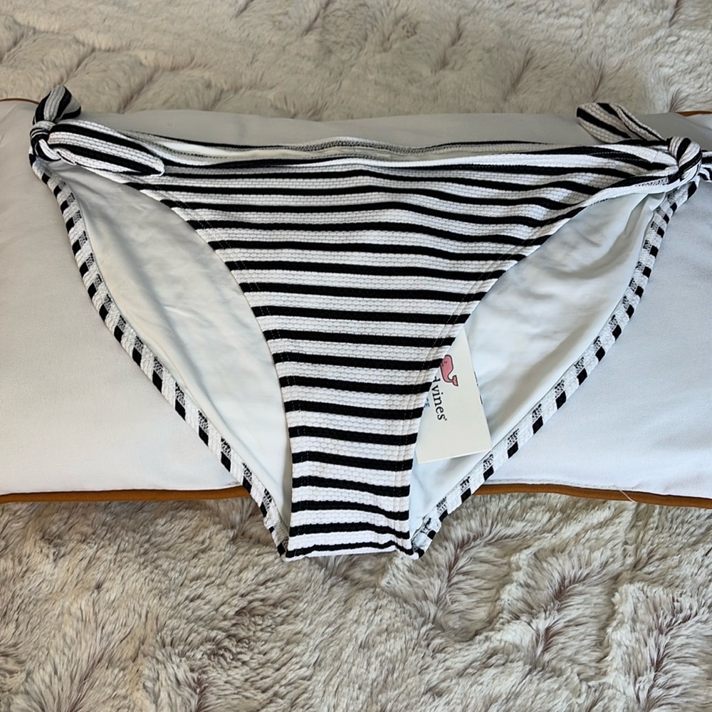 Brand new Vineyard Vines black/white stripe bikini bottom!!
